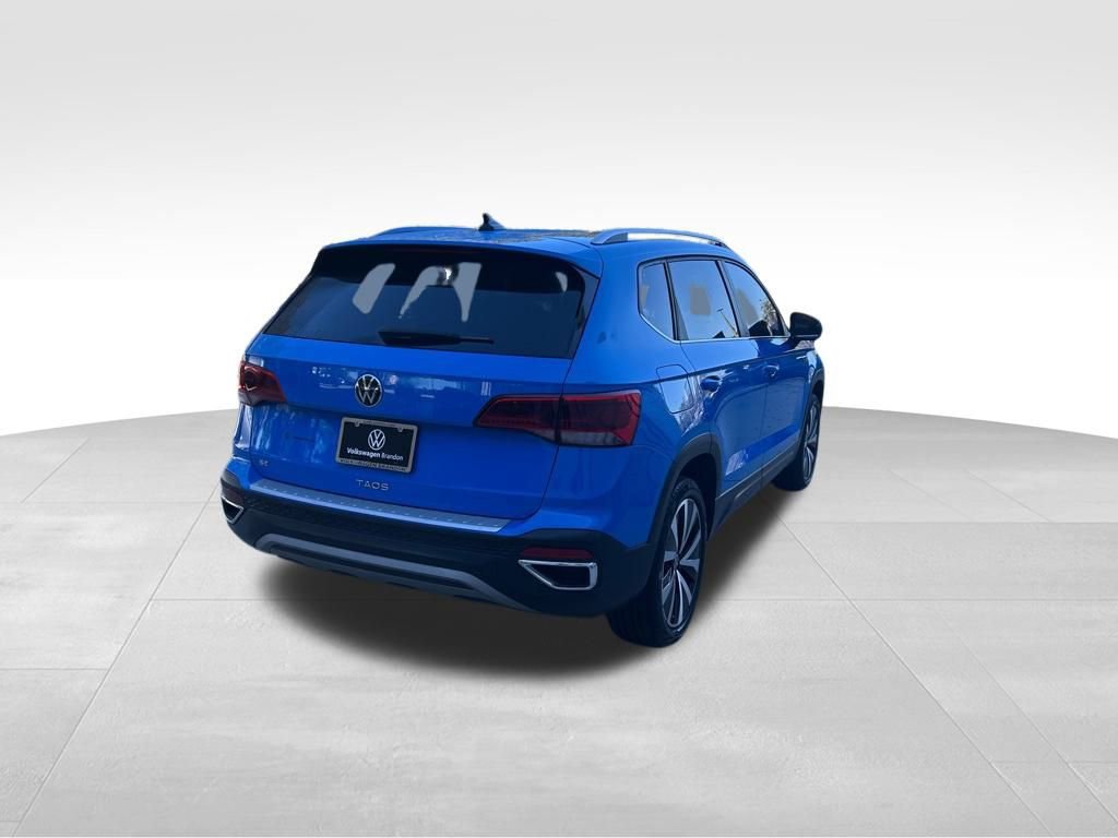 Certified 2023 Volkswagen Taos SE image 6