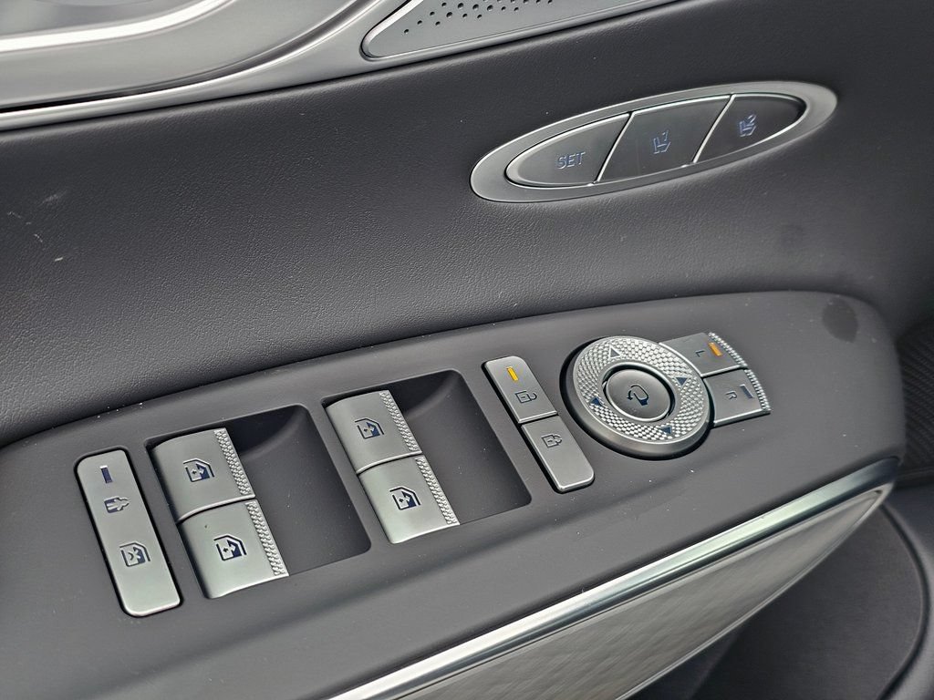 New 2026 Genesis GV70 2.5T Sport Prestige AWD/4WD image 32