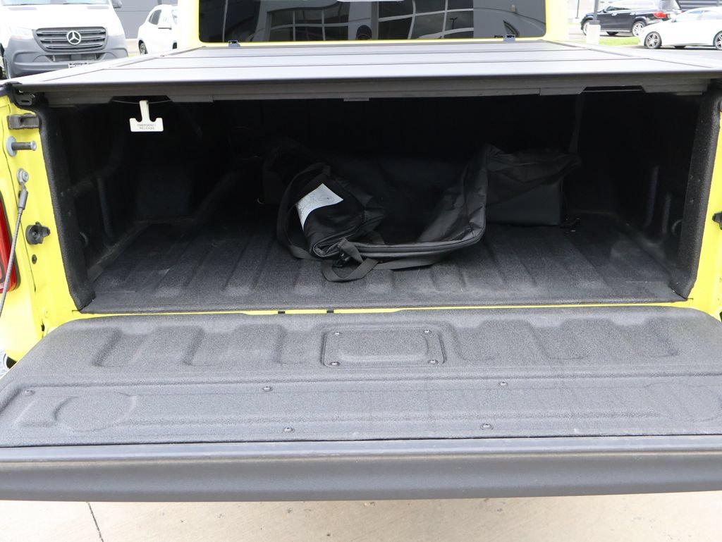 Used 2023 Jeep Gladiator Mojave w/ LED Lighting Group AWD/4WD image 18