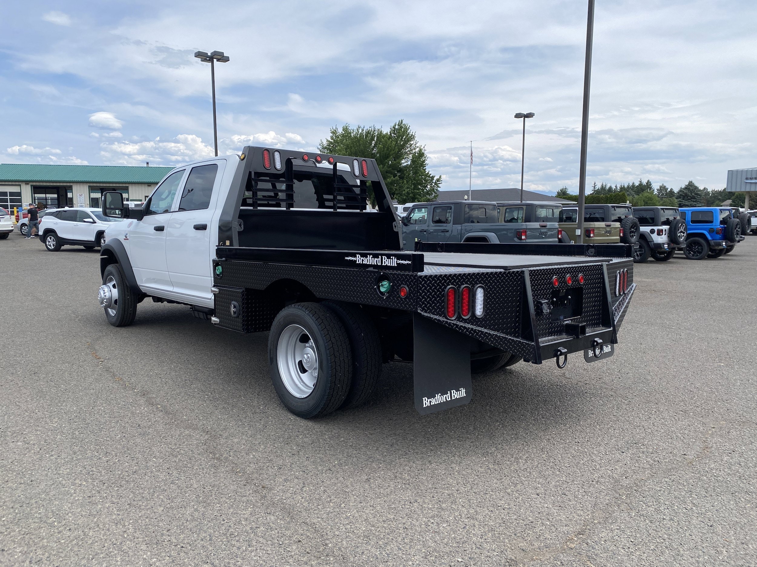 New 2025 RAM 4500 Tradesman AWD/4WD image 10