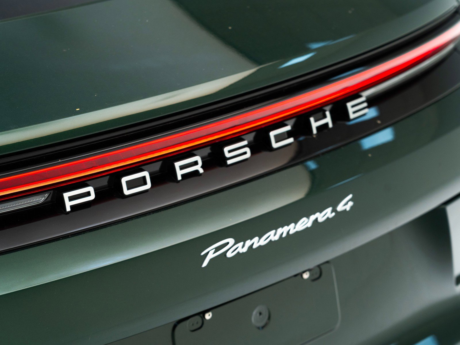 New 2026 Porsche Panamera 4 AWD/4WD image 13