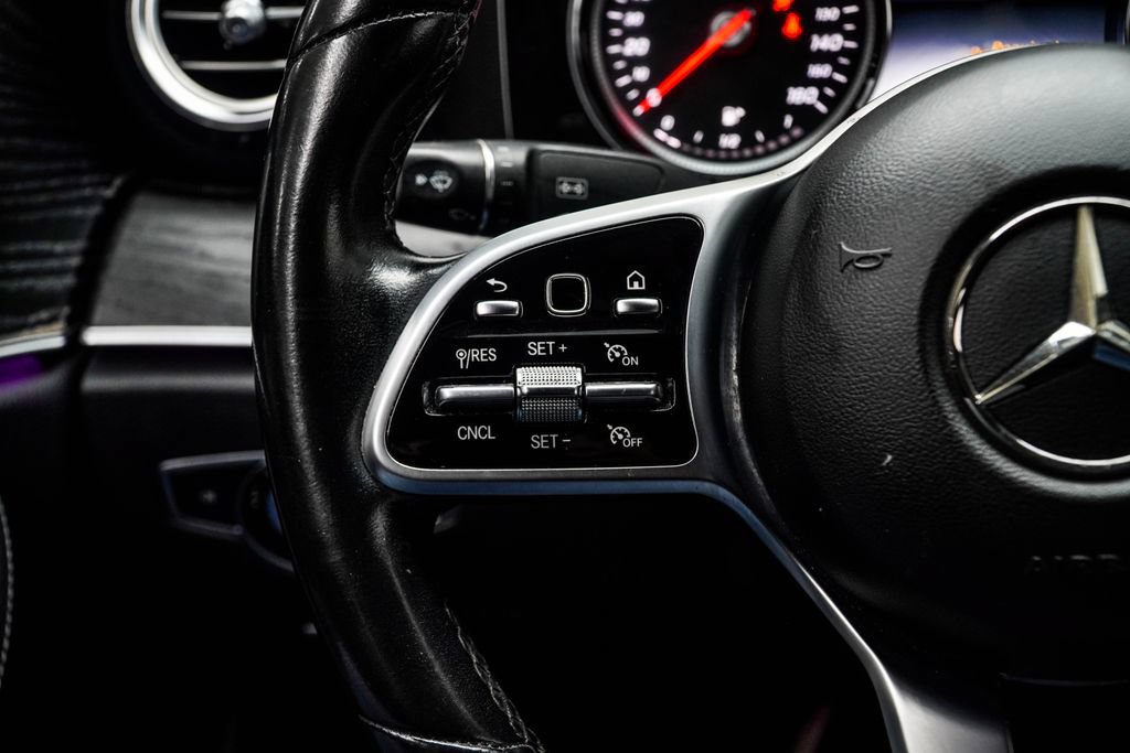 Used 2019 Mercedes-Benz E 300 image 30