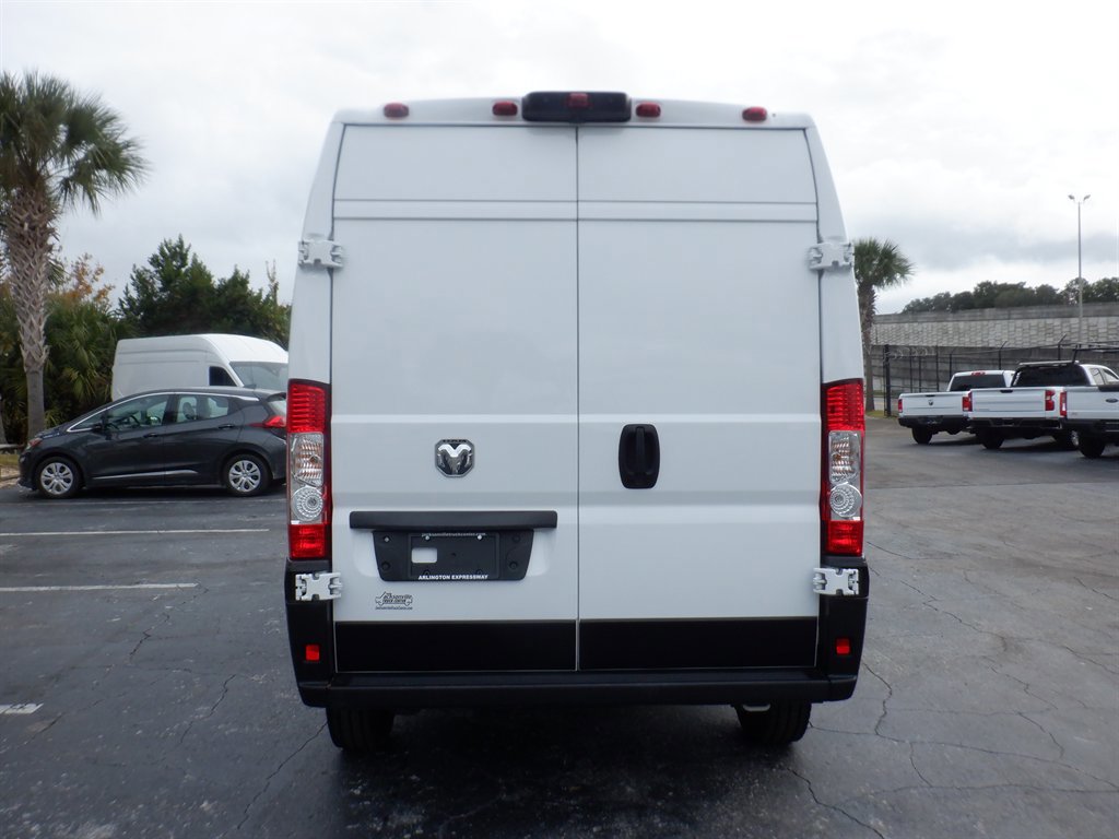 Used 2024 RAM ProMaster 1500 w/ Convenience Group image 4