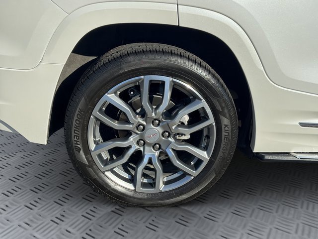 Certified 2024 GMC Terrain Denali w/ Denali Premium Package image 30