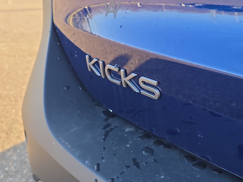 New 2026 Nissan Kicks S image 6