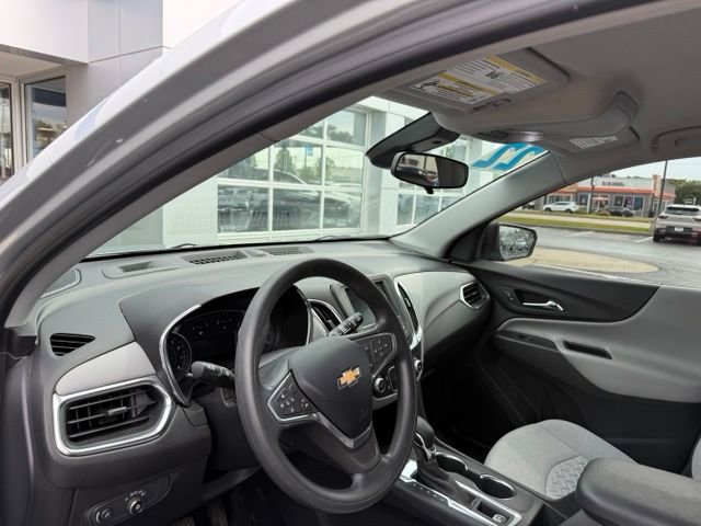 Certified 2022 Chevrolet Equinox LS w/ LS Convenience Package FWD image 7