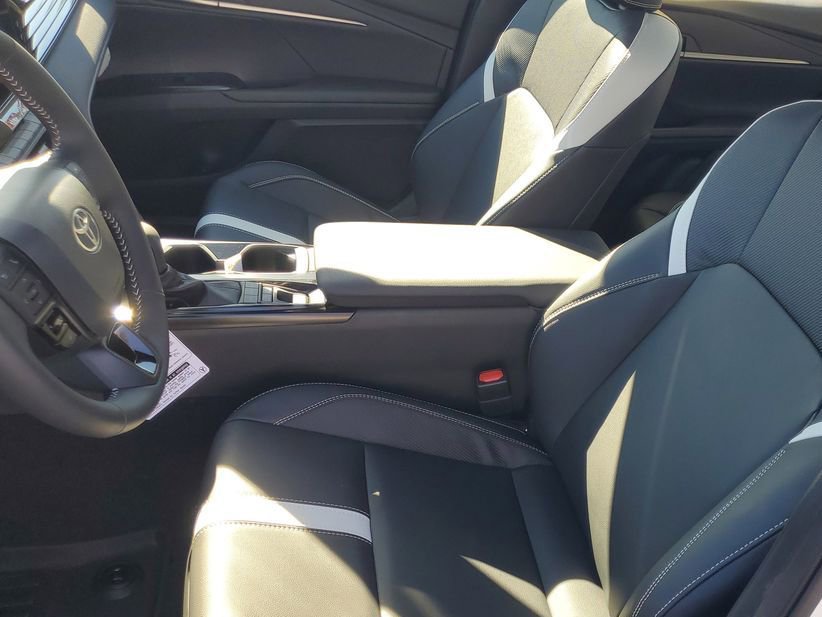 New 2026 Toyota Camry SE image 12