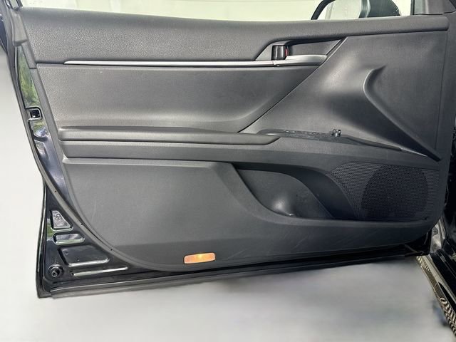 Certified 2019 Toyota Camry SE FWD image 12