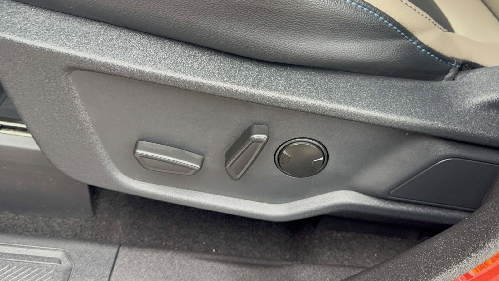 Used 2024 Ford Bronco Wildtrak image 19