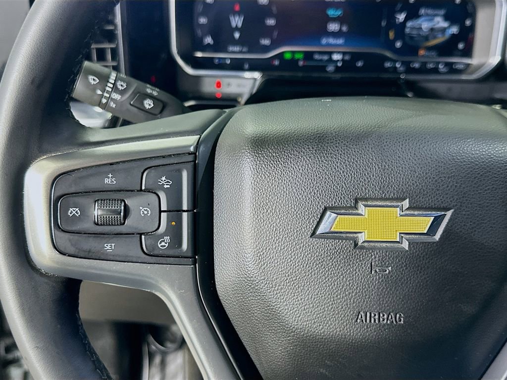 Used 2025 Chevrolet Silverado 2500 LT w/ Convenience Package image 22