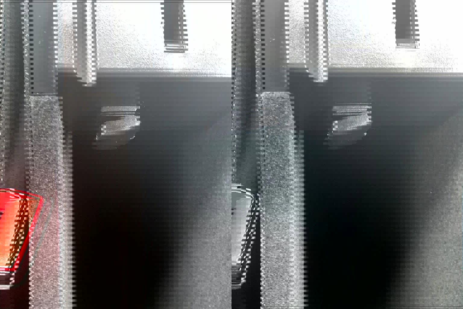 Used 2019 Ford Explorer Platinum image 36