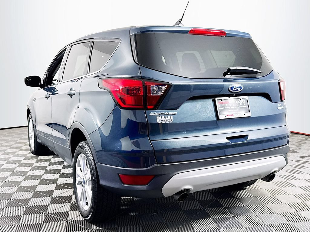 Used 2019 Ford Escape SE FWD image 5