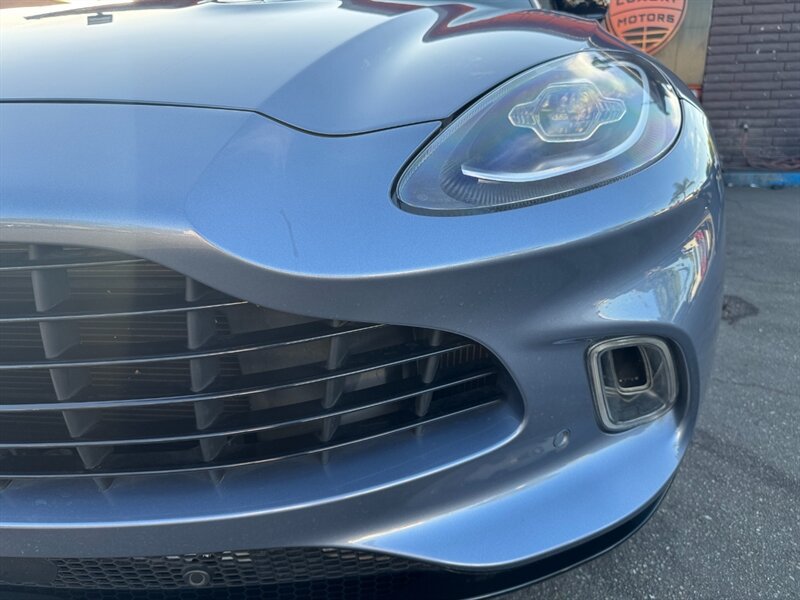 Used 2022 Aston Martin DBX AWD/4WD image 4