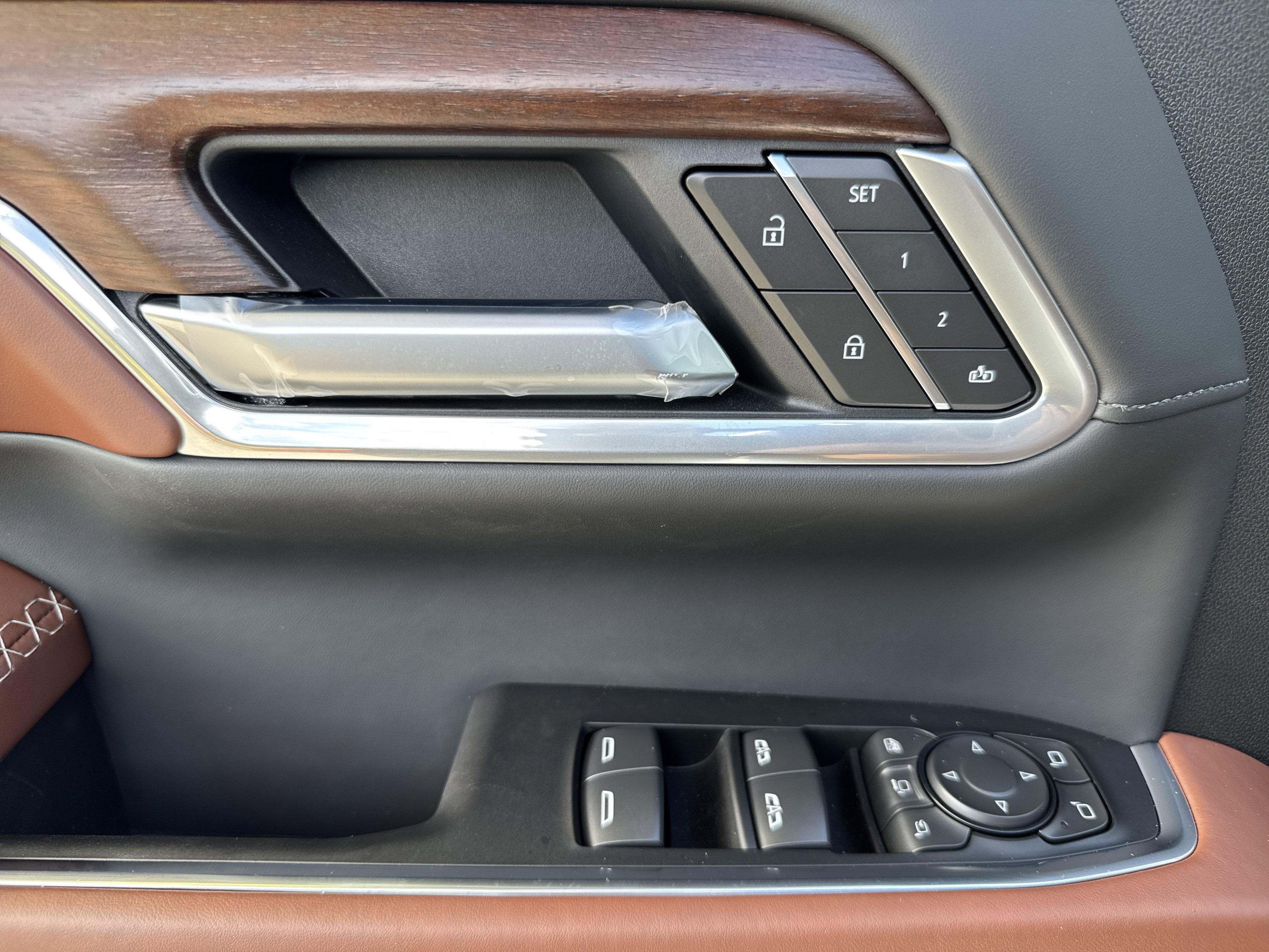 New 2026 GMC Sierra 2500 Denali Ultimate image 15