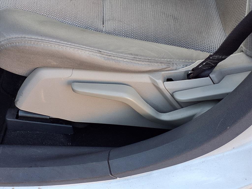 Used 2010 Dodge Caliber Mainstreet image 4