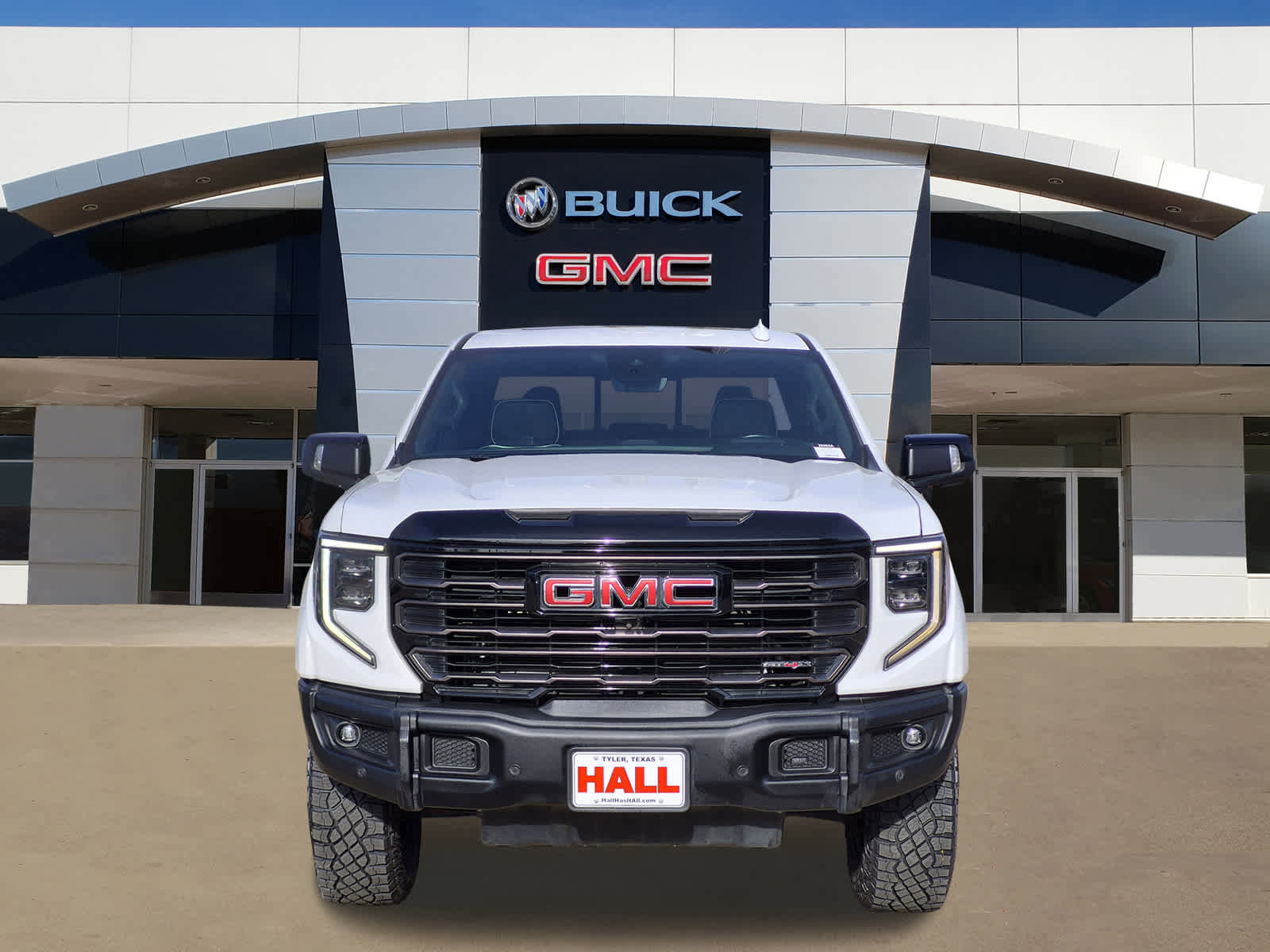 Certified 2023 GMC Sierra 1500 AT4X image 2