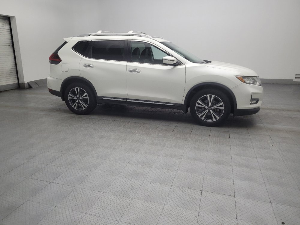 Used 2018 Nissan Rogue SL w/ Premium Package FWD image 11