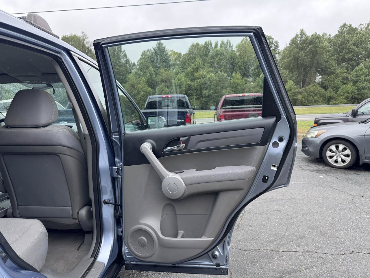 Used 2007 Honda CR-V LX image 15