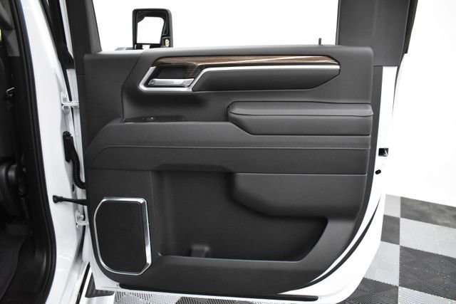 New 2025 Chevrolet Silverado 2500 LT w/ Safety Package image 23