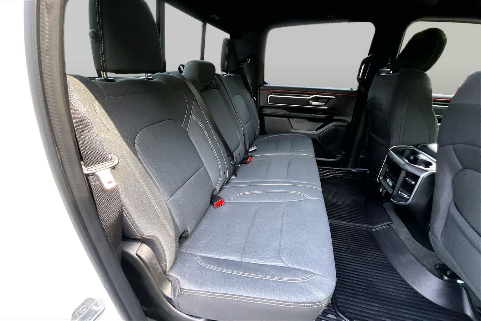 Used 2022 RAM 1500 Big Horn AWD/4WD image 18