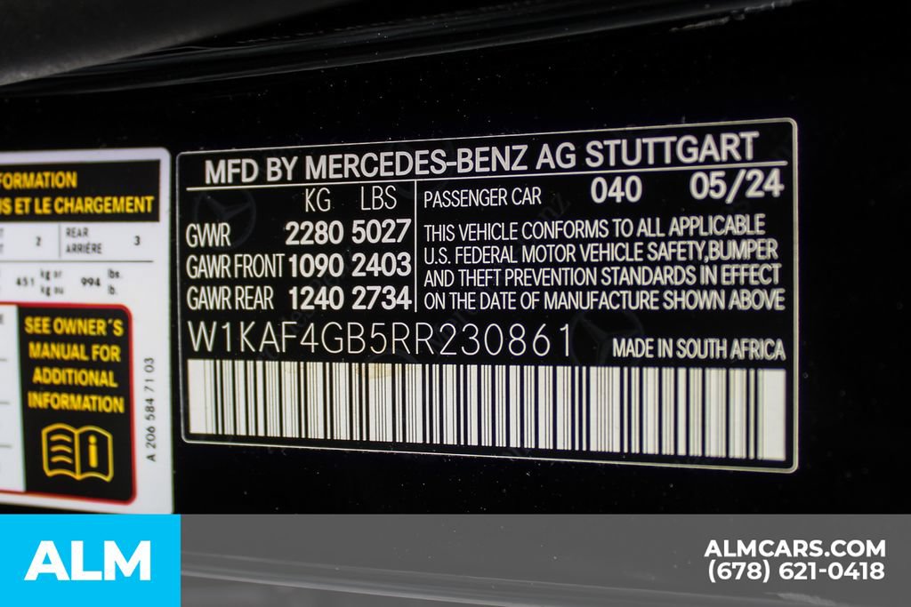 Used 2024 Mercedes-Benz C 300 Sedan image 39