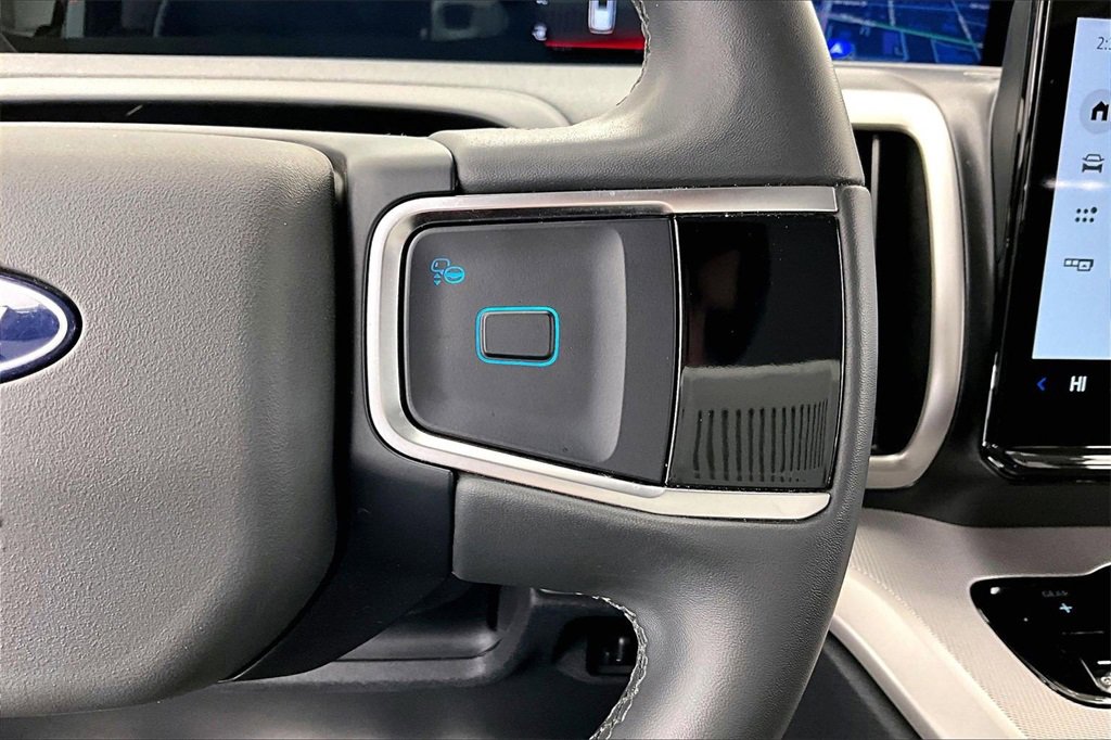 Used 2025 Ford Expedition Max Active image 19