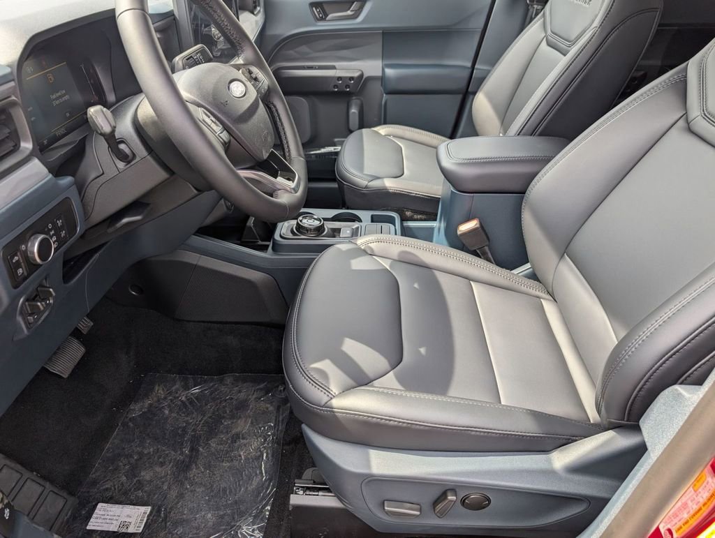 New 2026 Ford Maverick Lariat w/ Black Appearance Package image 22