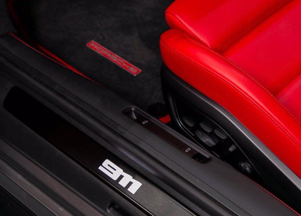 Used 2022 Porsche 911 GT3 RWD image 22