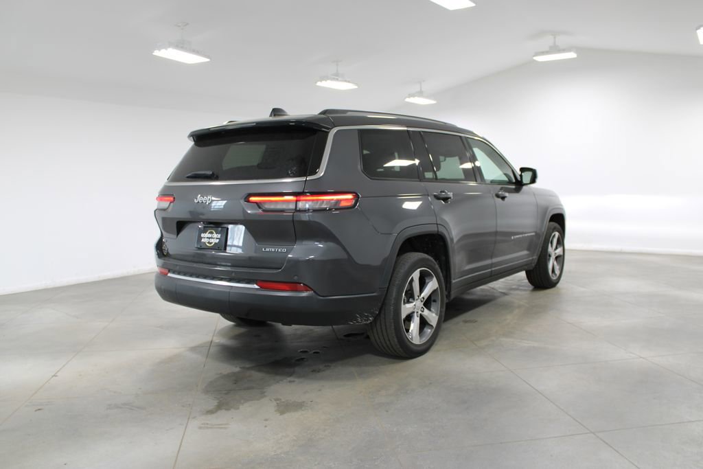Used 2022 Jeep Grand Cherokee L Limited image 9