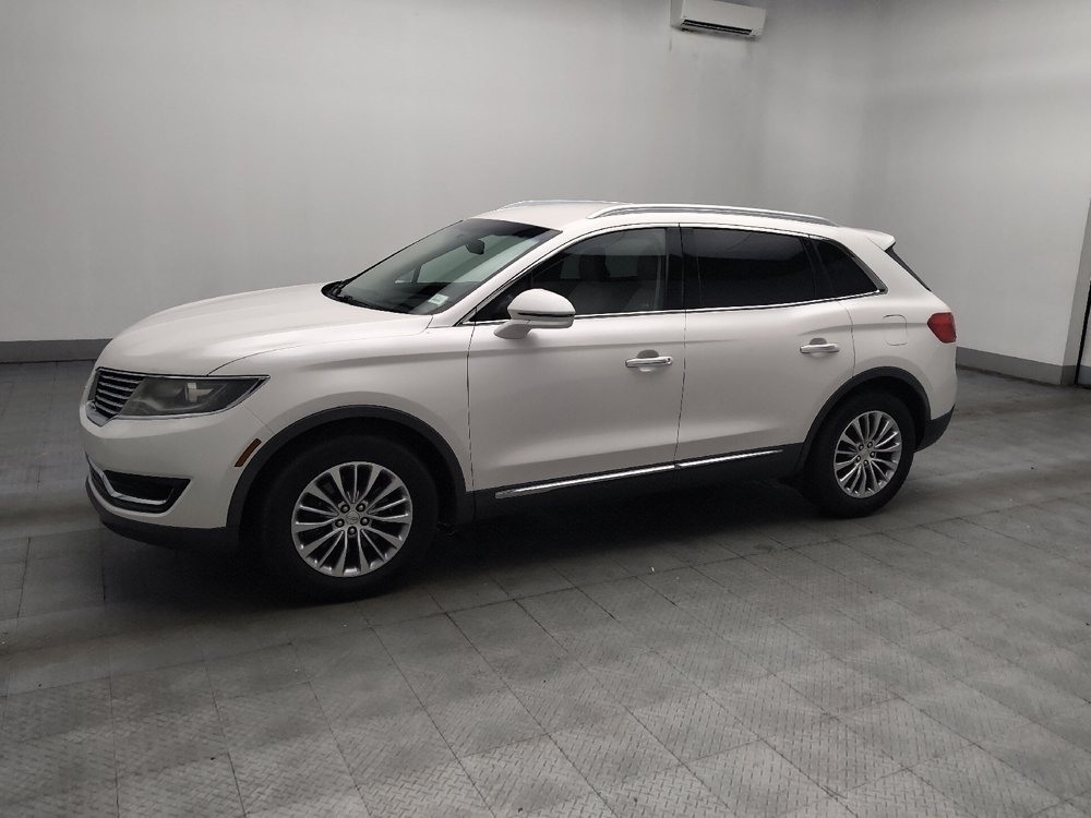 Used 2017 Lincoln MKX Select w/ Select Plus Package FWD image 2