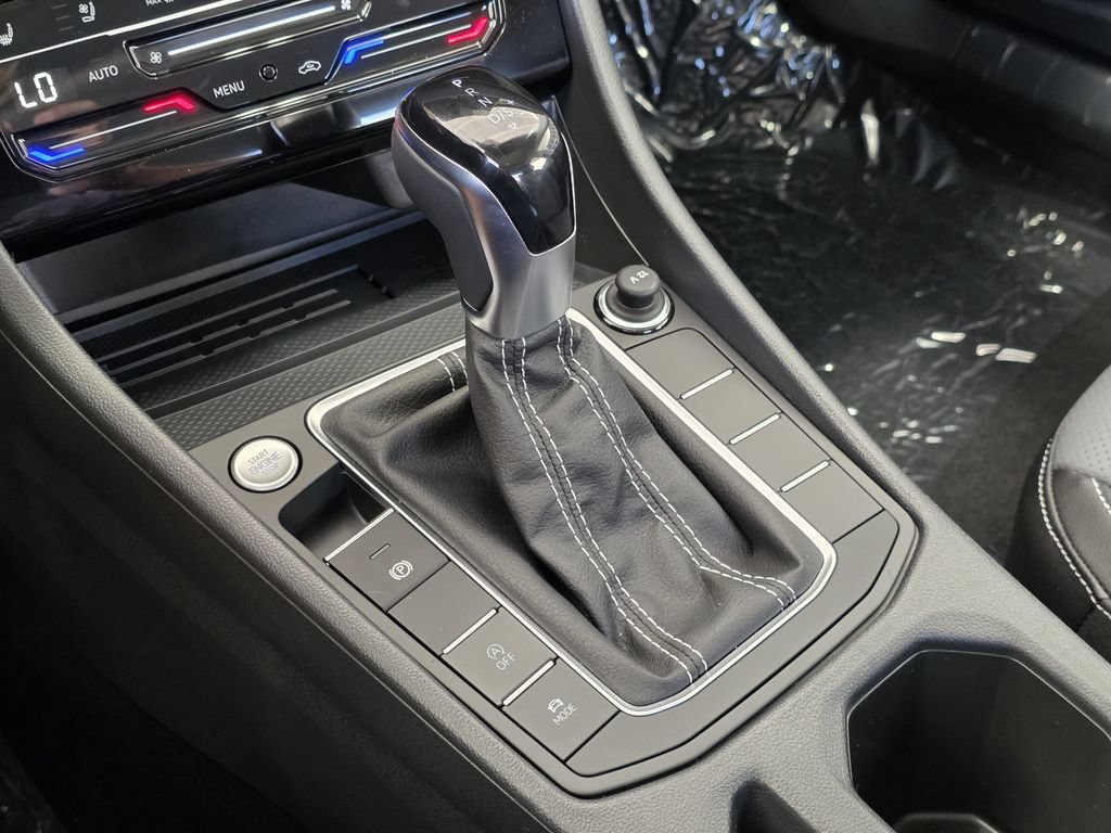 New 2026 Volkswagen Jetta SEL FWD image 18