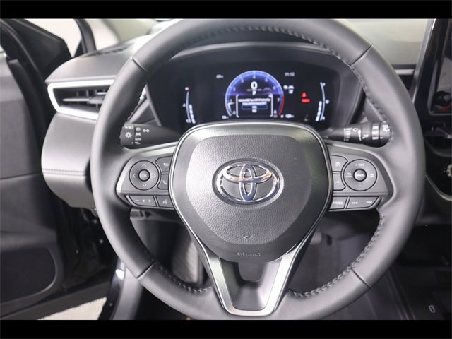 Used 2026 Toyota Corolla Cross LE image 39