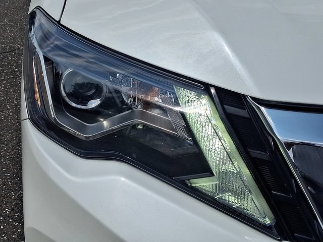 Used 2019 Nissan Pathfinder SL AWD/4WD image 9