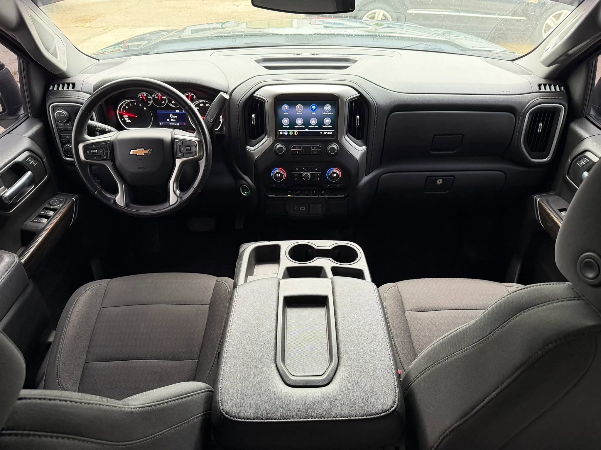 Used 2021 Chevrolet Silverado 1500 LT AWD/4WD image 18