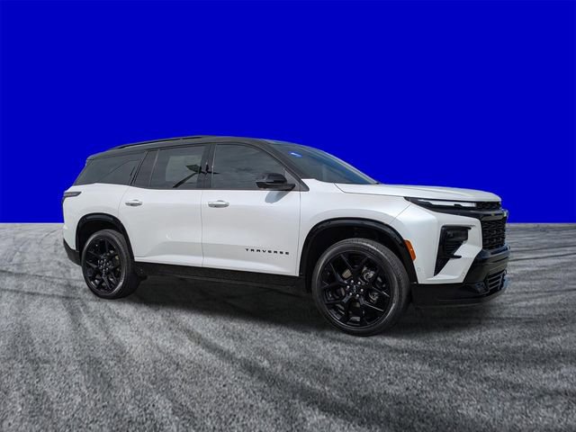Used 2024 Chevrolet Traverse RS image 2