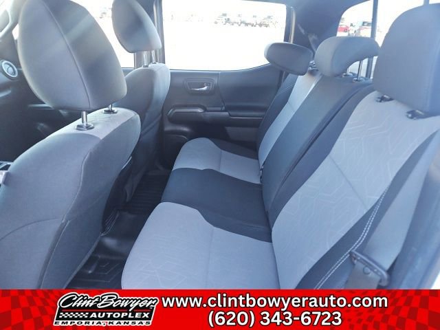 Used 2023 Toyota Tacoma TRD Off-Road image 24
