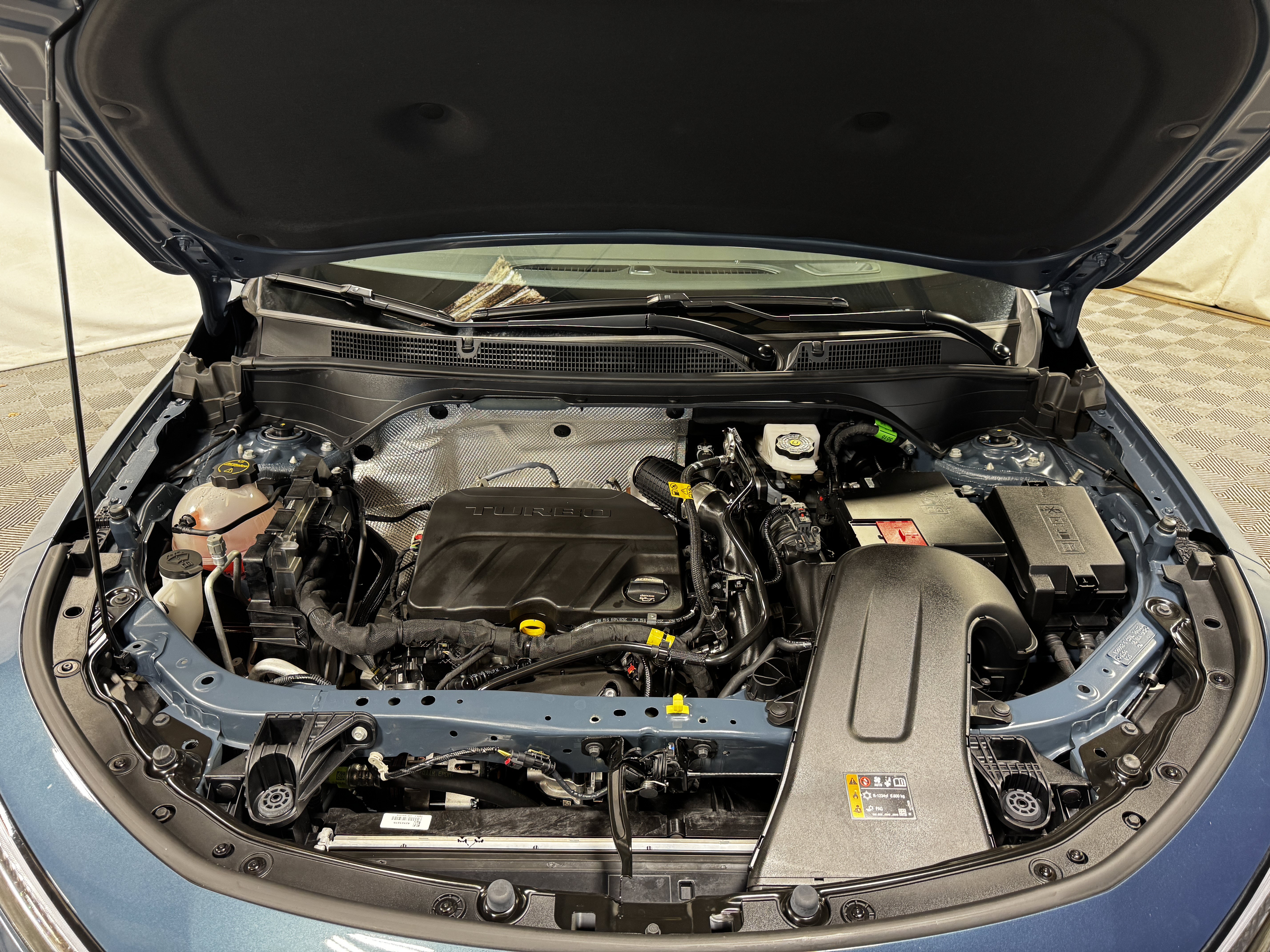 Certified 2025 Buick Envista Preferred FWD image 45