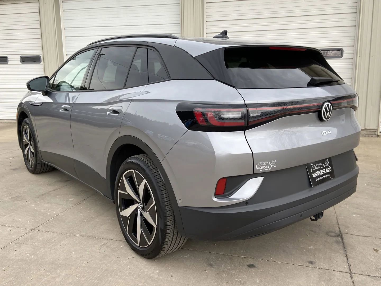 Used 2023 Volkswagen ID.4 Pro S image 5