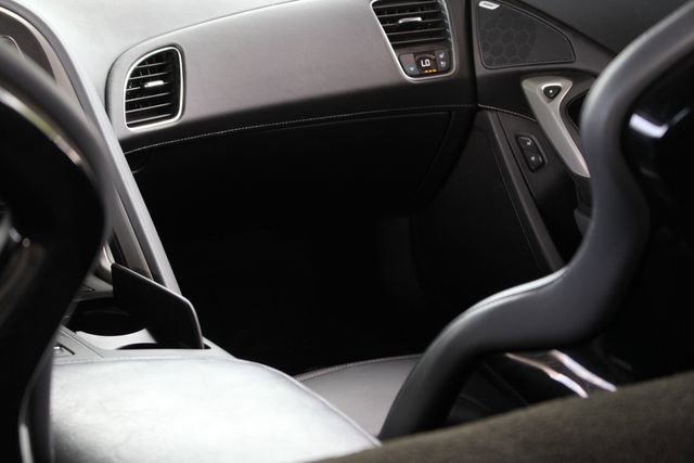 Used 2016 Chevrolet Corvette Z06 w/ 2LZ Preferred Equipment Group image 46