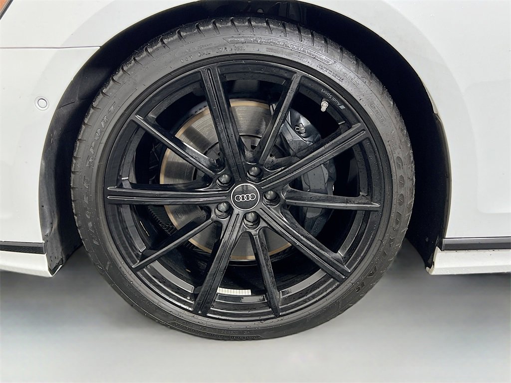 Used 2022 Audi A8 L 3.0T w/ Executive Package image 33