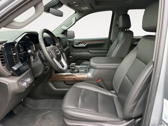 Used 2024 GMC Sierra 1500 Elevation w/ Elevation Premium Package AWD/4WD image 11