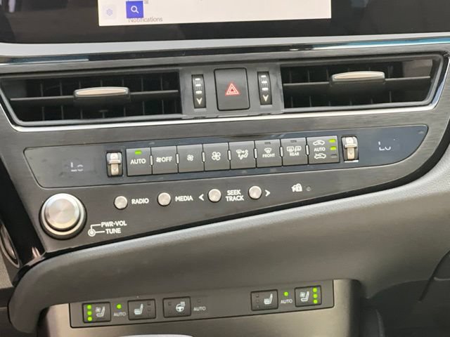 Used 2025 Lexus ES 350 w/ Premium Package FWD image 27