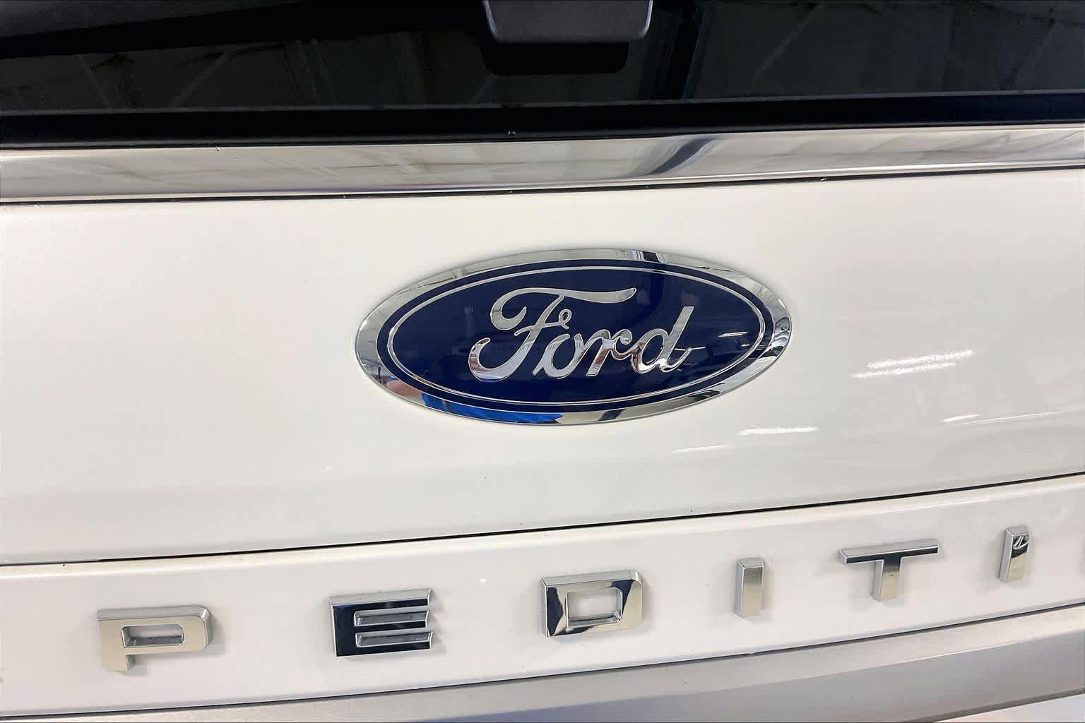 Used 2022 Ford Expedition Max XLT AWD/4WD image 31