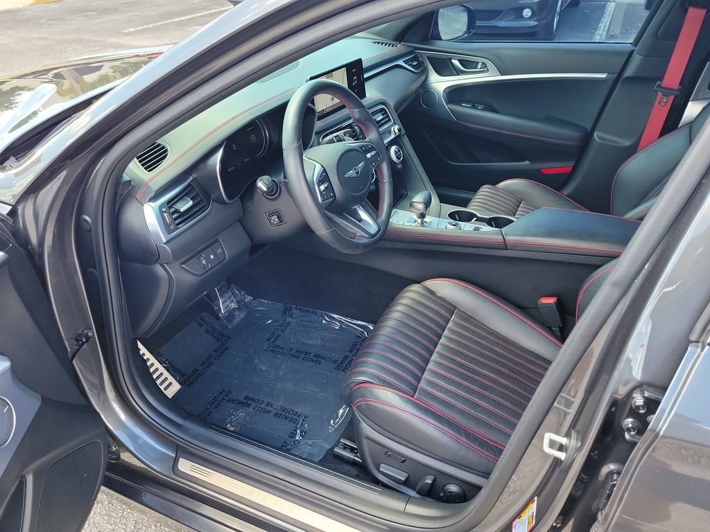 Used 2022 Genesis G70 3.3T w/ Sport Advanced Package RWD image 13