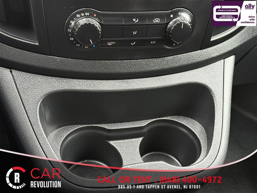 Used 2022 Mercedes-Benz Metris image 18