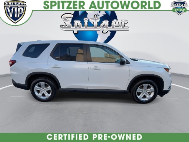 Used 2024 Honda Pilot LX image 16