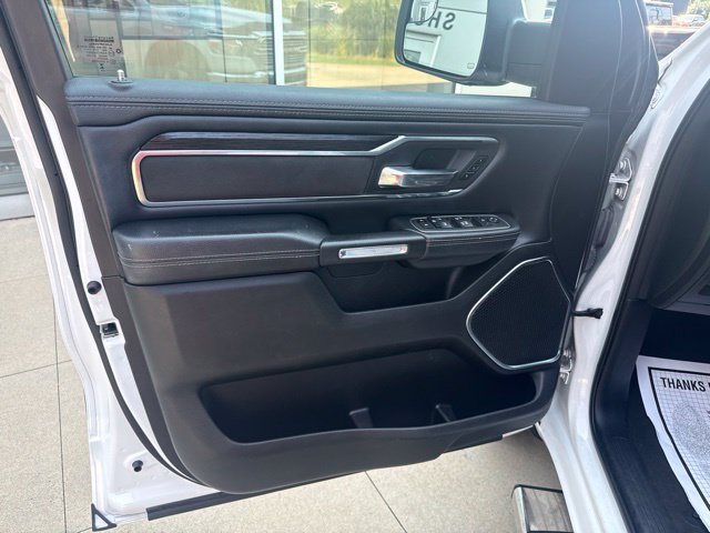 Used 2024 RAM 1500 Laramie AWD/4WD image 13