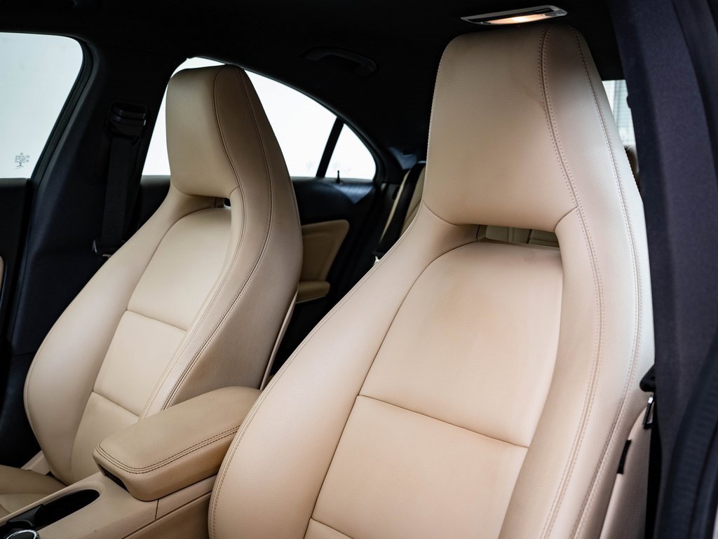 Used 2019 Mercedes-Benz CLA 250 4MATIC image 22