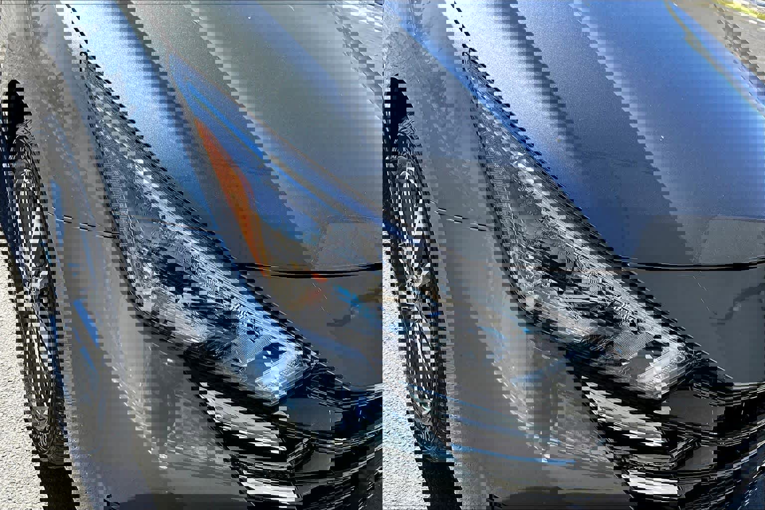 New 2025 Nissan Versa SV w/ Trunk Package image 13