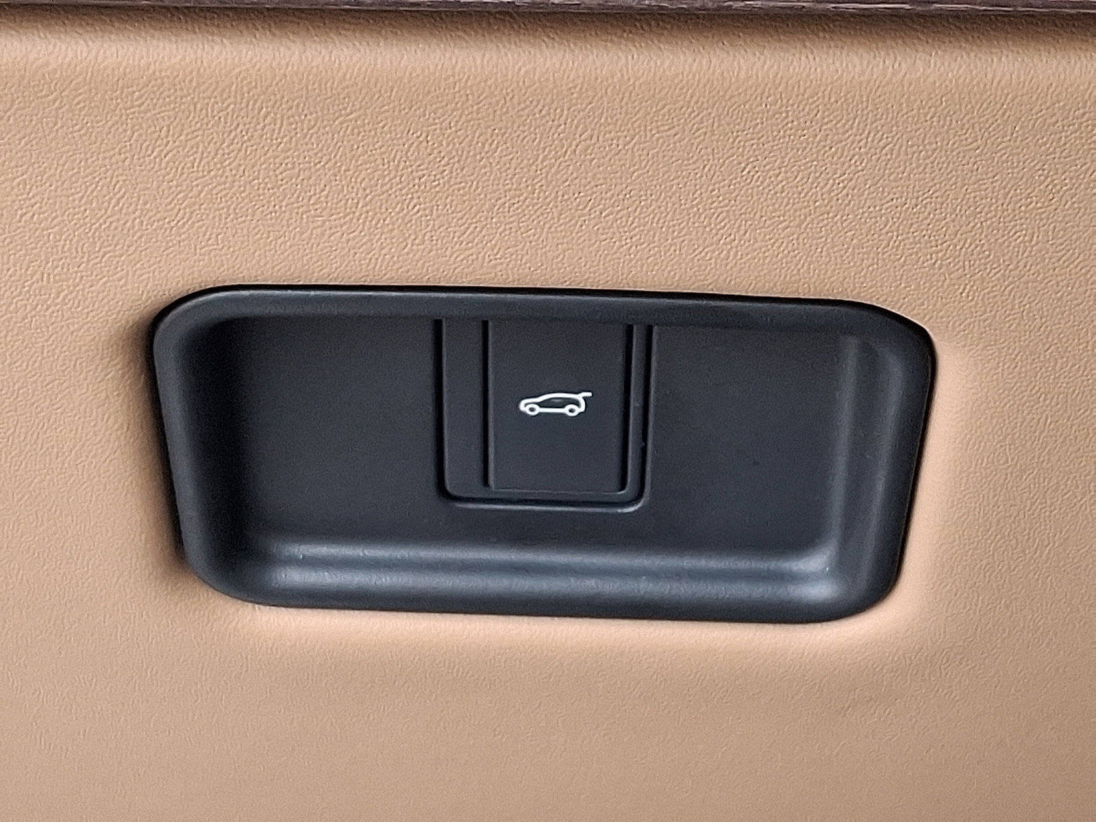 Used 2023 Land Rover Range Rover SE image 26